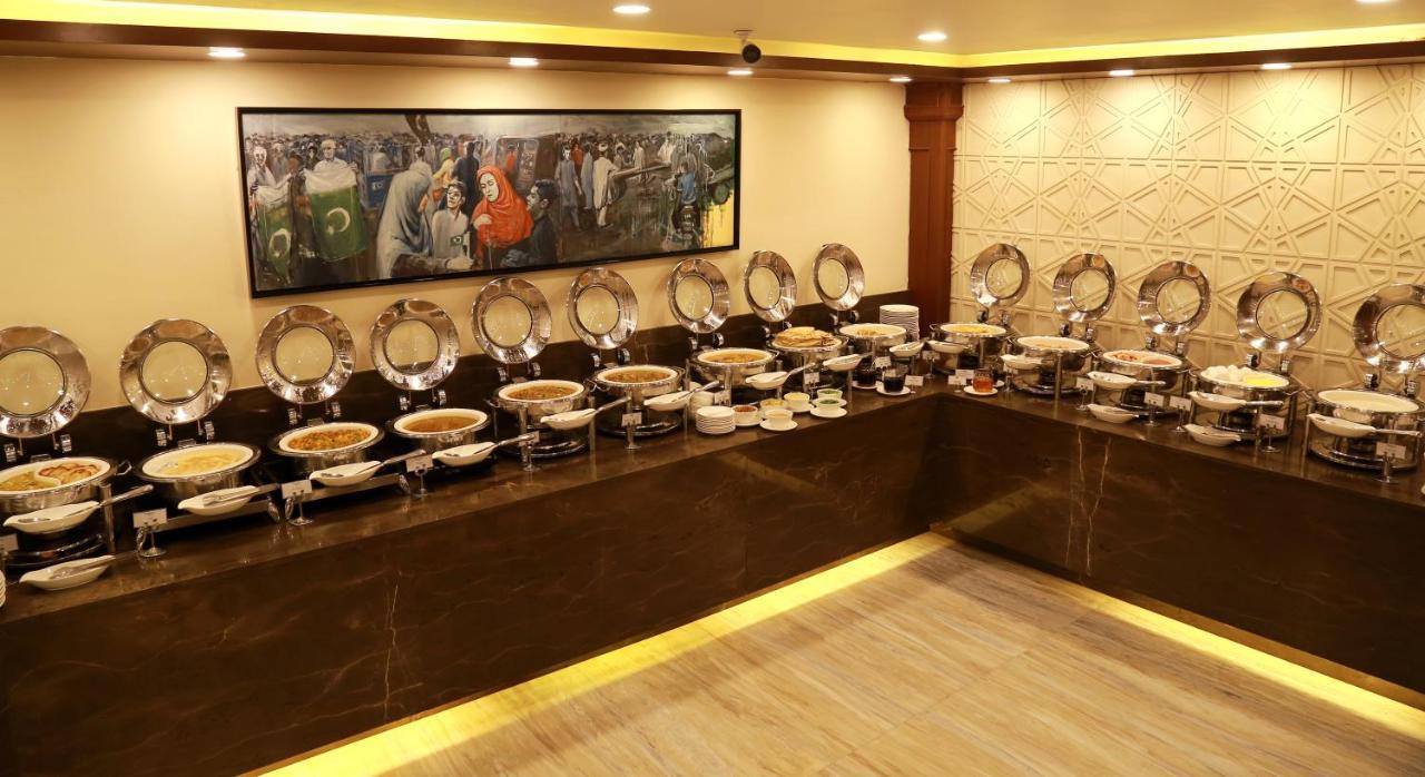 Ramada By Wyndham Multan Hotel Exterior foto